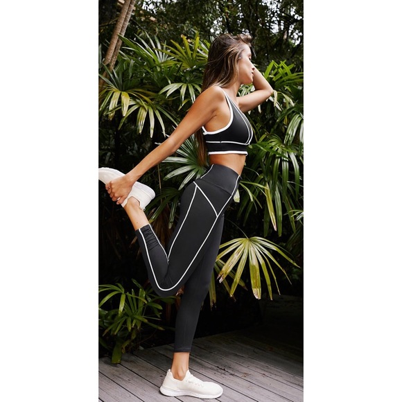 Free People Movement “you’re a peach” legging - Picture 1 of 4